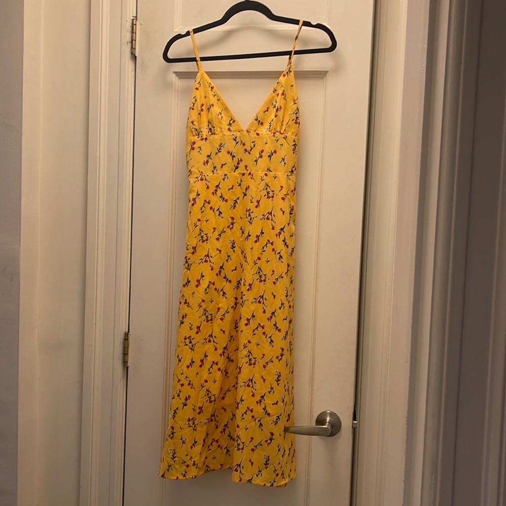Nightwalker Yellow Floral Midi Dress